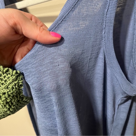 Madewell blue tank top - Picture 6 of 6